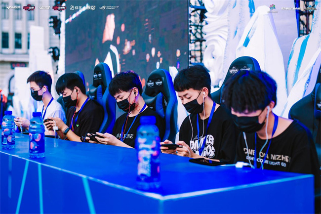 斯特林右路 斯特林右路