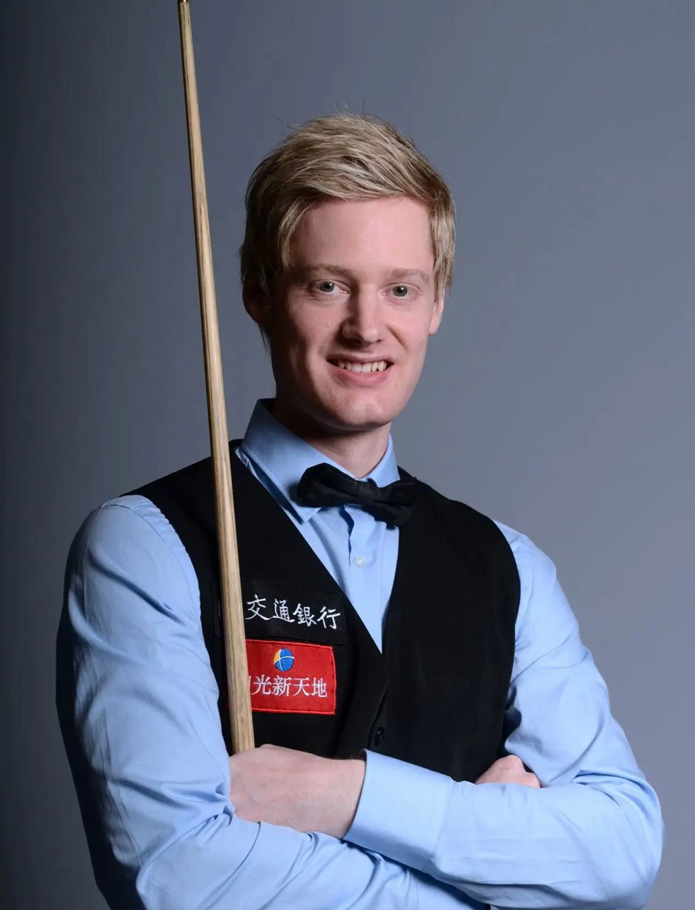 他在短暂的 他在短暂的