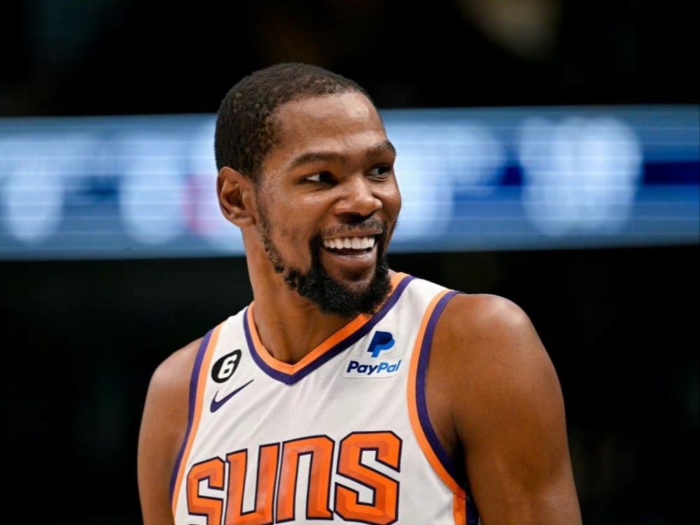 足坛留下了 足坛留下了