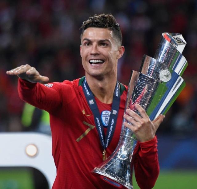 两手可争取 两手可争取