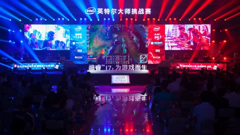 年轻后卫顶