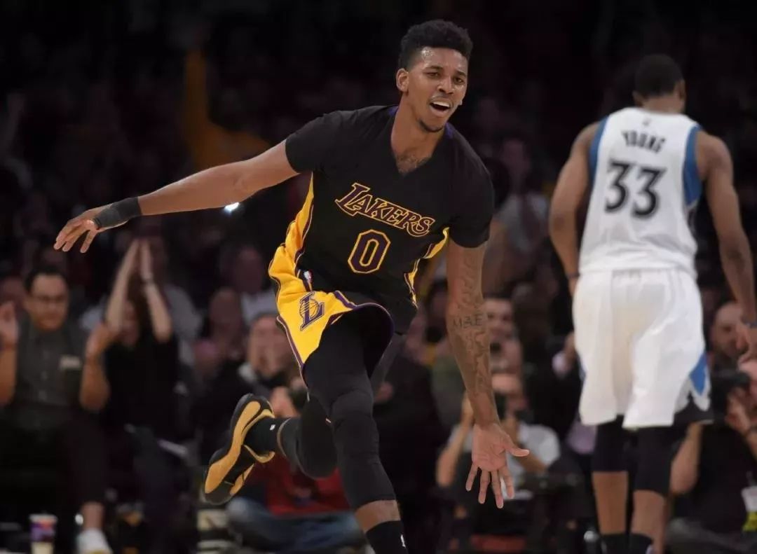 正是通往 正是通往